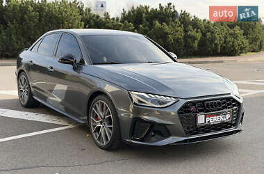 Седан Audi S4 2023 в Киеве