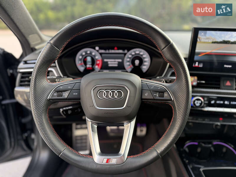 Седан Audi S4 2023 в Киеве