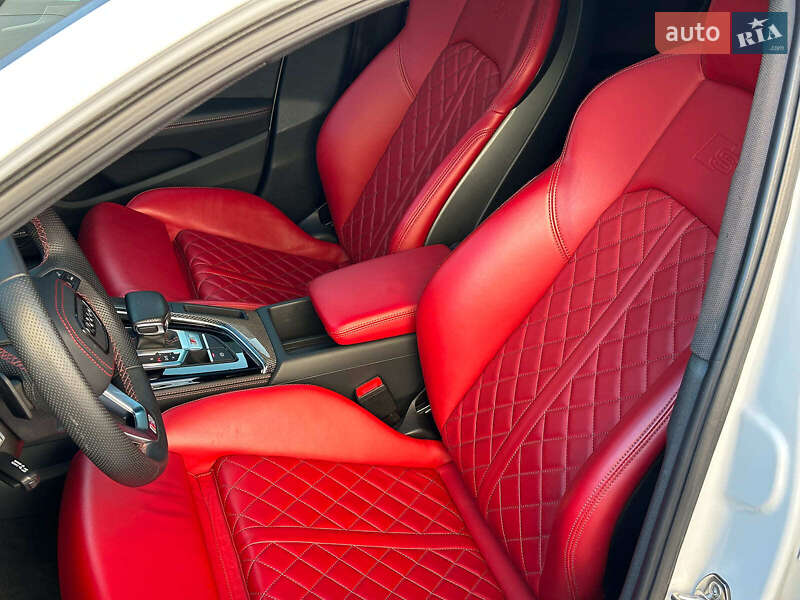 Седан Audi S4 2023 в Одесі фото 16 Седан Audi S4 2023 в Одесі