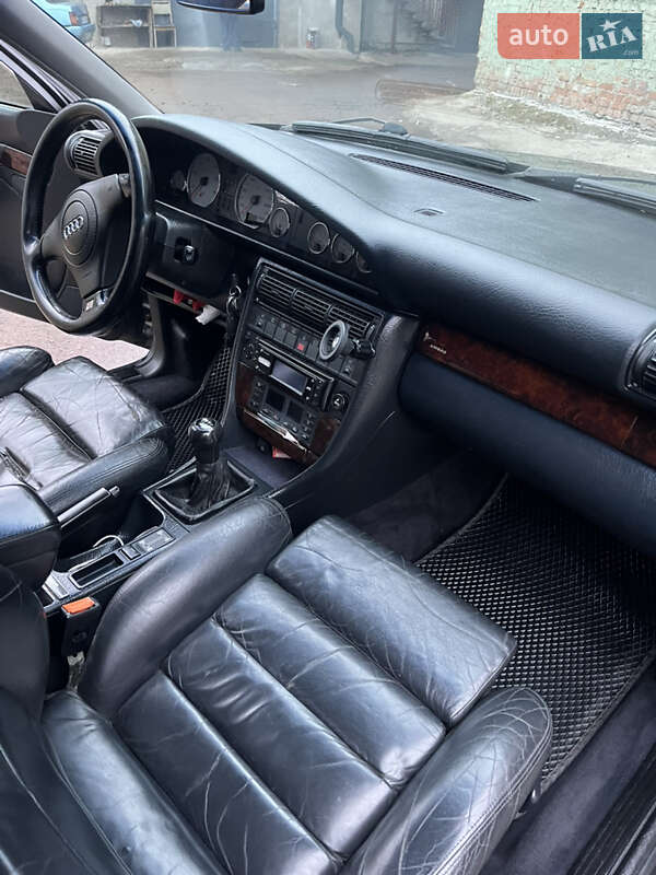 Седан Audi S4 1993 в Чернигове фото 23 Седан Audi S4 1993 в Чернигове