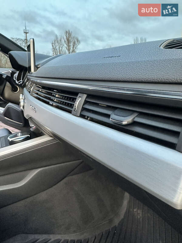 Седан Audi S4 2017 в Кам'янському фото 32 Седан Audi S4 2017 в Кам'янському