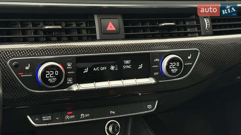 Седан Audi S4 2017 в Ивано-Франковске