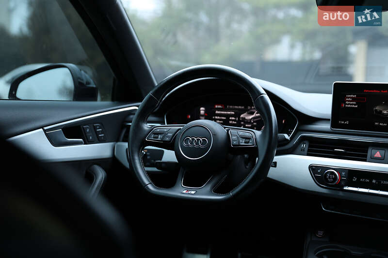 Седан Audi S4 2017 в Луцке