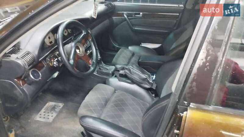 Седан Audi S4 1992 в Киеве