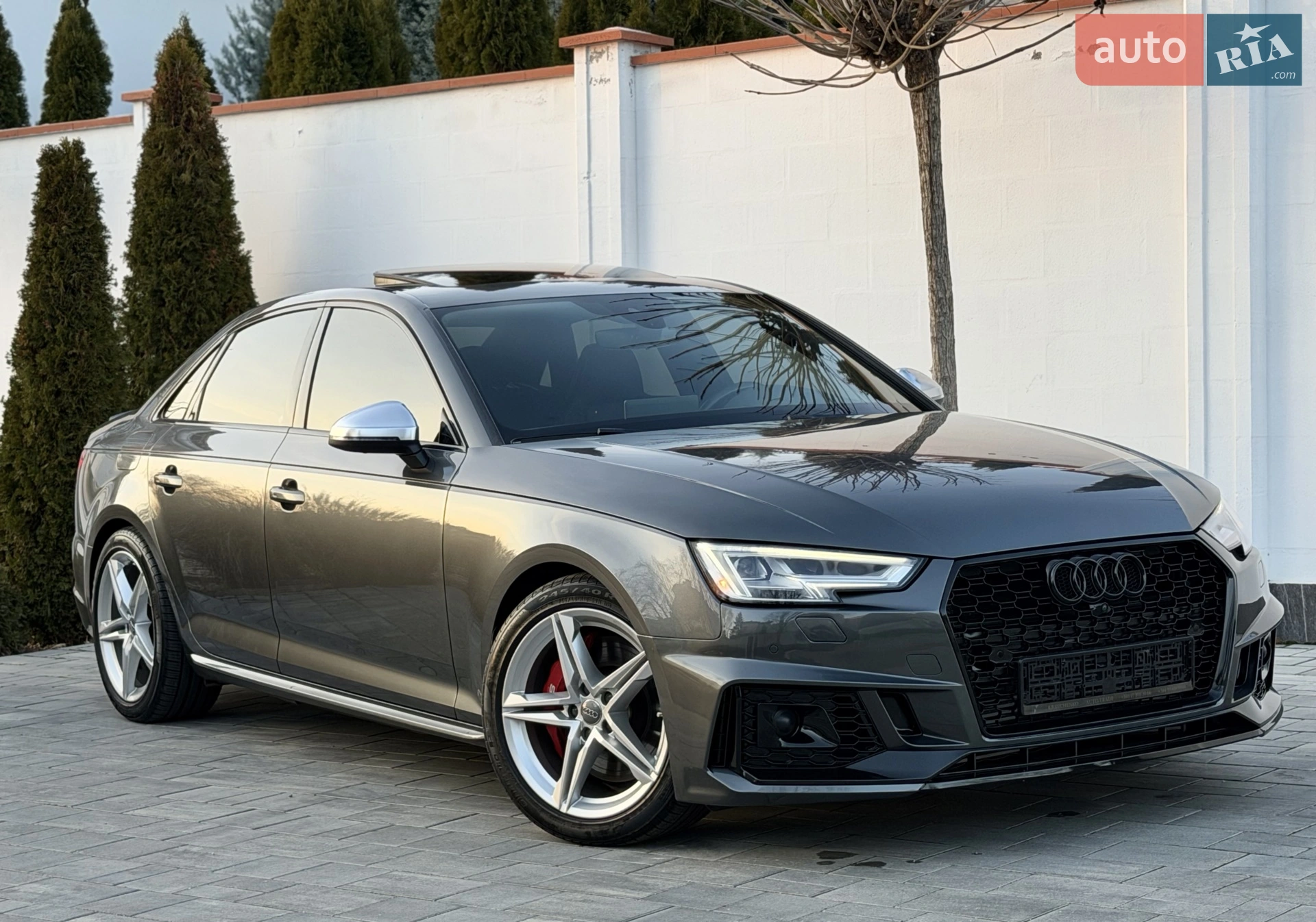 2019 Audi S4 - мініатюра 8