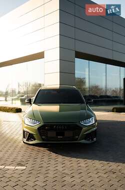 Седан Audi S4 2023 в Днепре