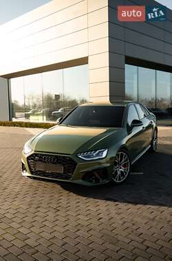 Седан Audi S4 2023 в Днепре