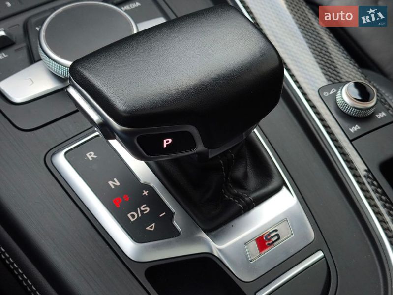 Седан Audi S4 2017 в Киеве фото 31 Седан Audi S4 2017 в Киеве
