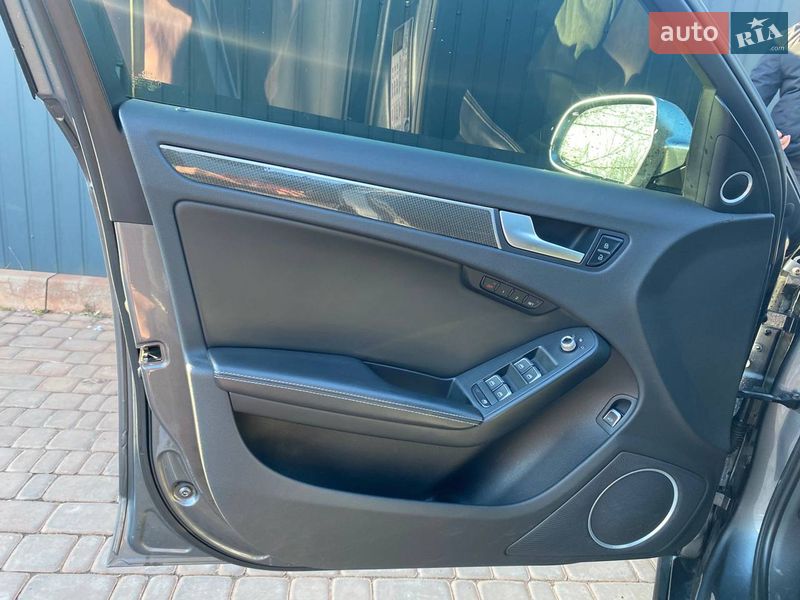 Седан Audi S4 2013 в Кривому Розі