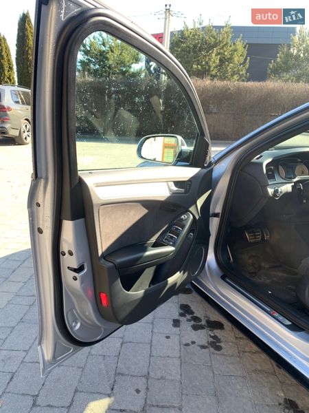 Седан Audi S4 2014 в Львове