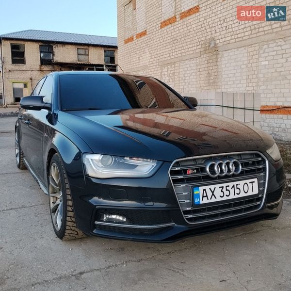 Audi S4 2013
