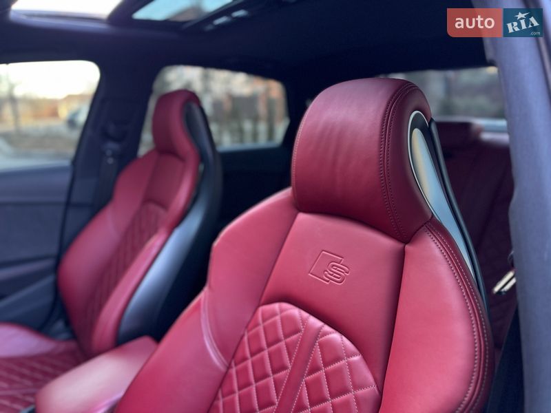 Седан Audi S4 2023 в Полтаві фото 22 Седан Audi S4 2023 в Полтаві
