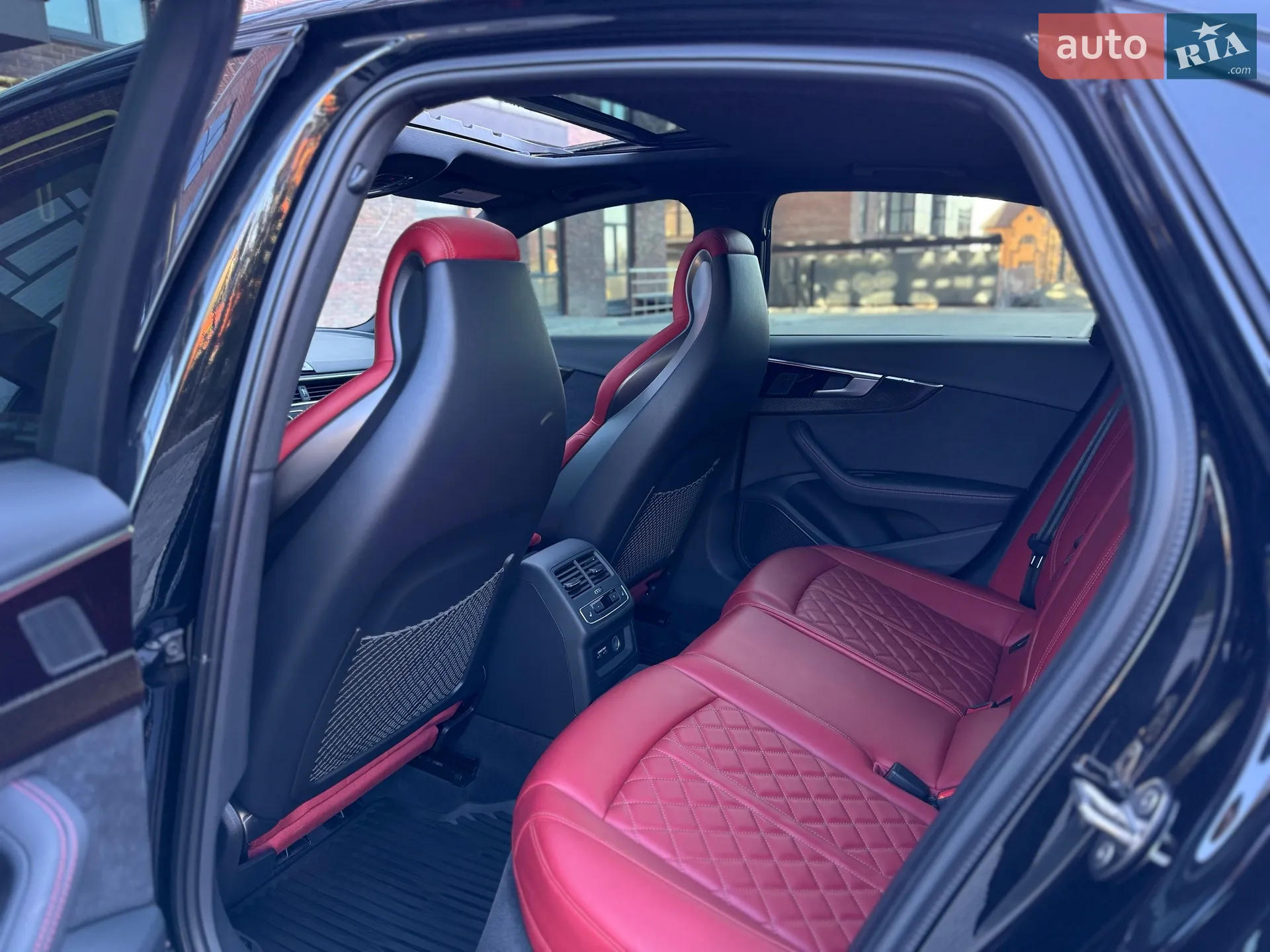 2023 Audi S4 - мініатюра 31