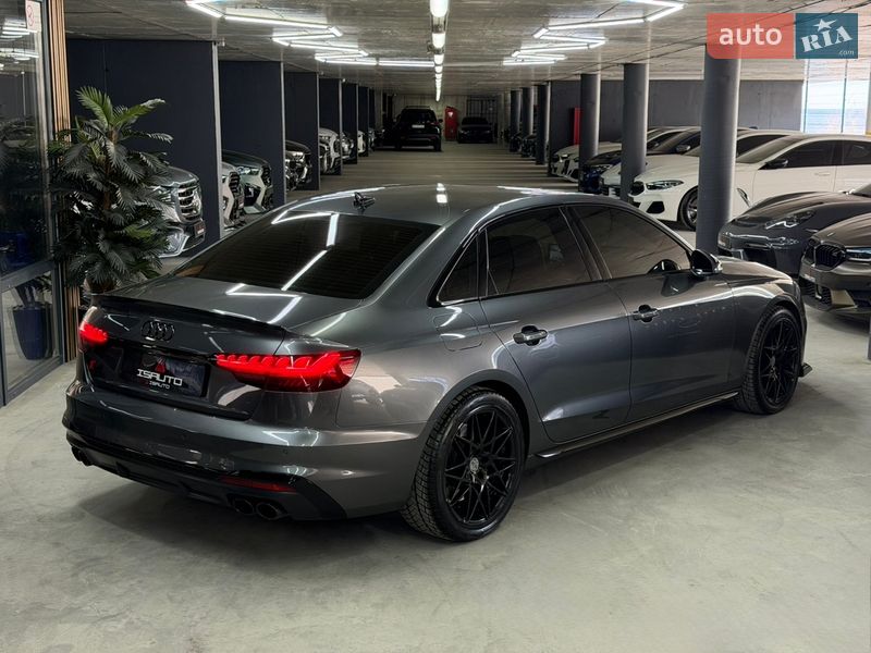 Седан Audi S4 2023 в Одессе