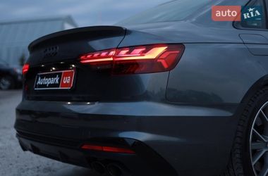 Седан Audi S4 2022 в Львове