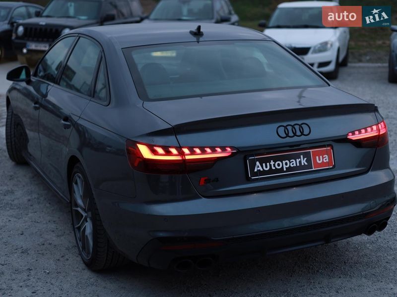 Седан Audi S4 2022 в Львове фото 8 Седан Audi S4 2022 в Львове