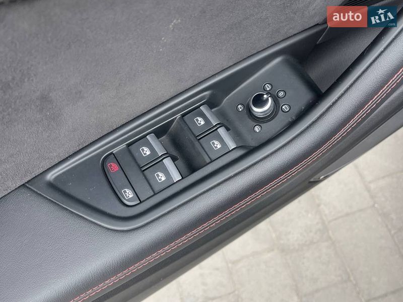 Седан Audi S4 2017 в Львове фото 15 Седан Audi S4 2017 в Львове