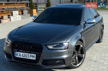 Седан Audi S4 2014 в Дніпрі