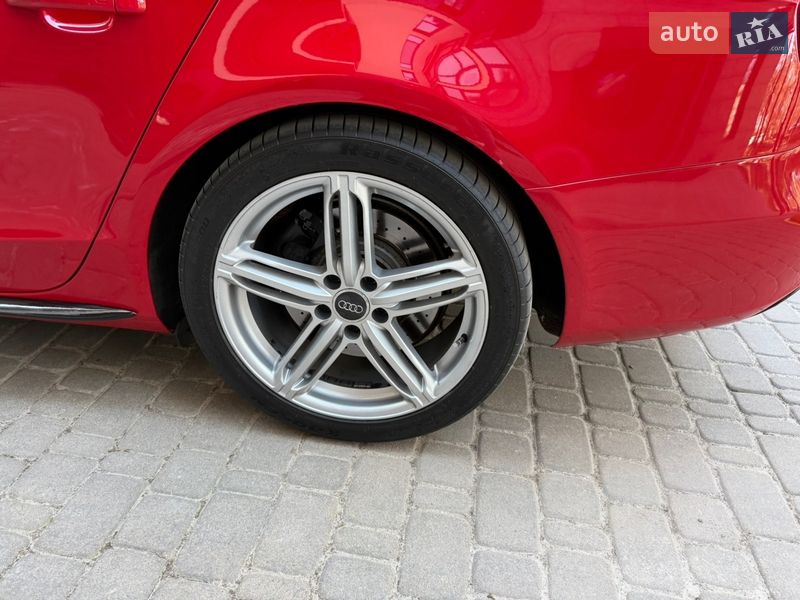 Седан Audi S4 2010 в Киеве