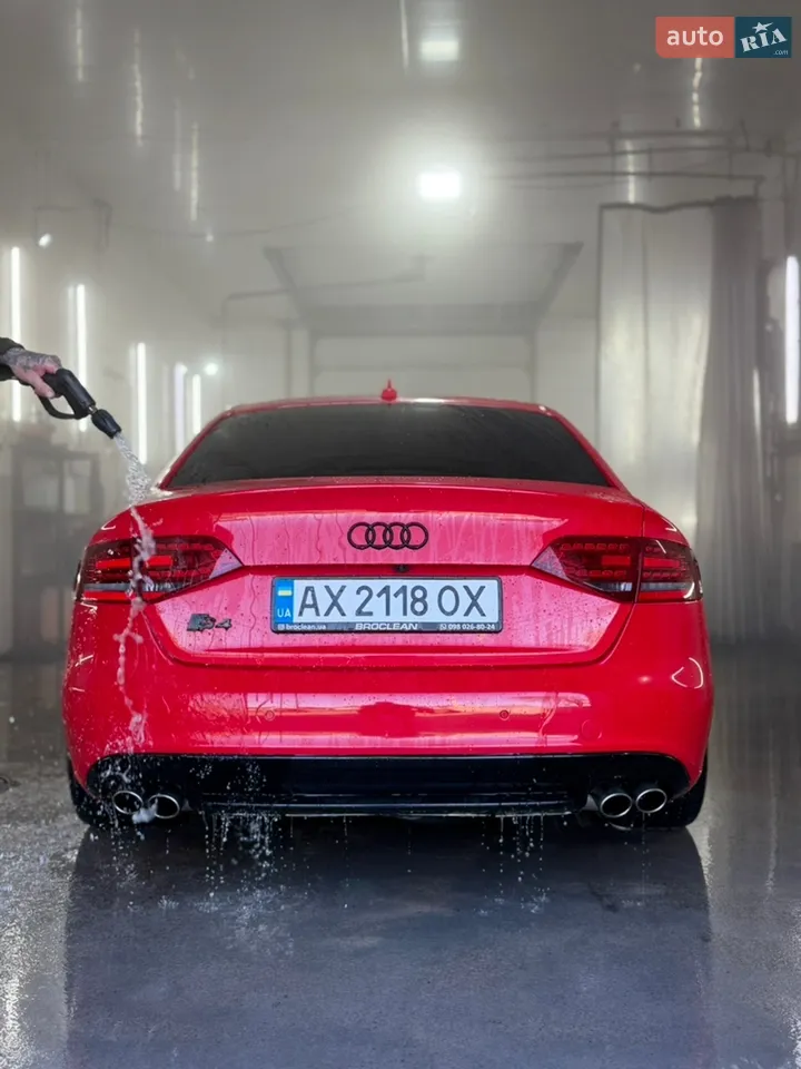 2011 Audi S4 - мініатюра 12