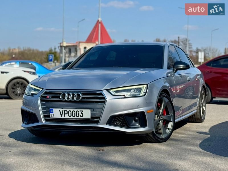 Audi S4 2019