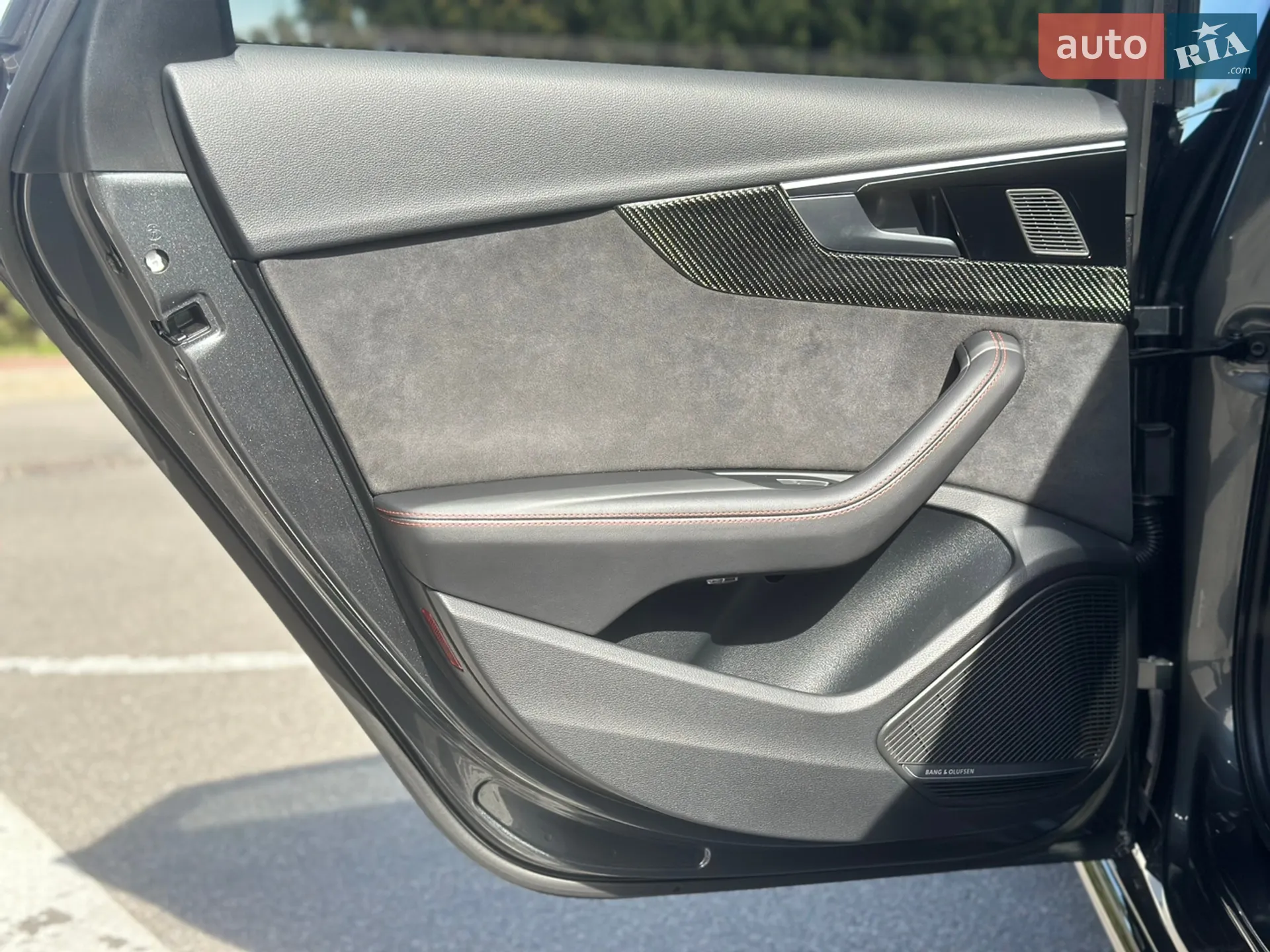 2023 Audi S4 - мініатюра 27