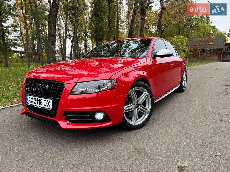 Седан Audi S4 2010 в Киеве