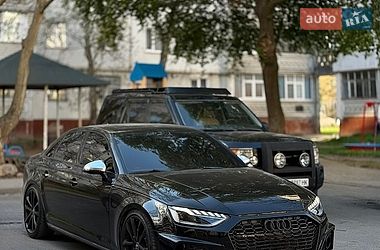 Седан Audi S4 2019 в Коломиї