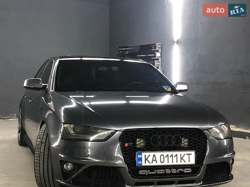 Седан Audi S4 2014 в Львове