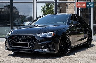 Седан Audi S4 2022 в Киеве