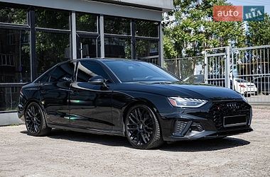 Седан Audi S4 2022 в Киеве