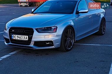 Седан Audi S4 2014 в Львові