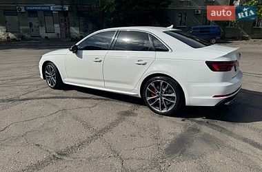 Седан Audi S4 2017 в Одессе