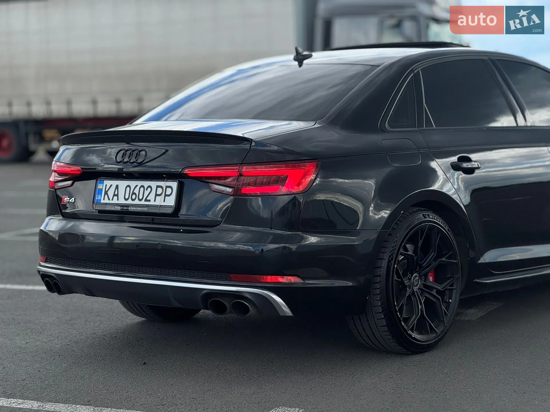 2017 Audi S4 - мініатюра 14