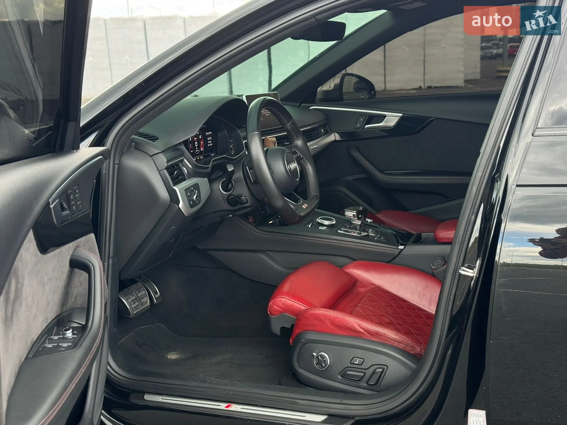 2017 Audi S4 - мініатюра 21