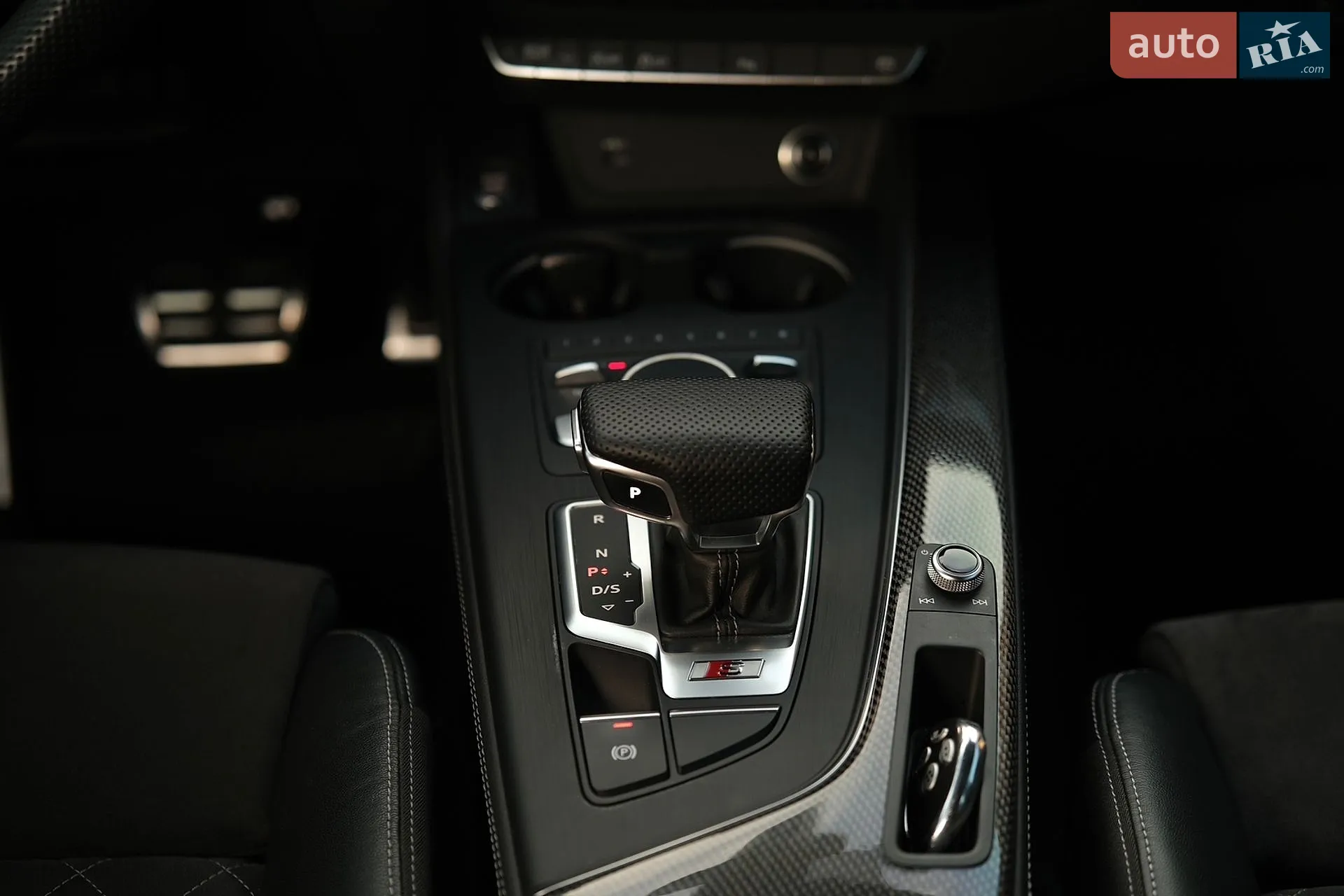 2018 Audi S4 - мініатюра 16