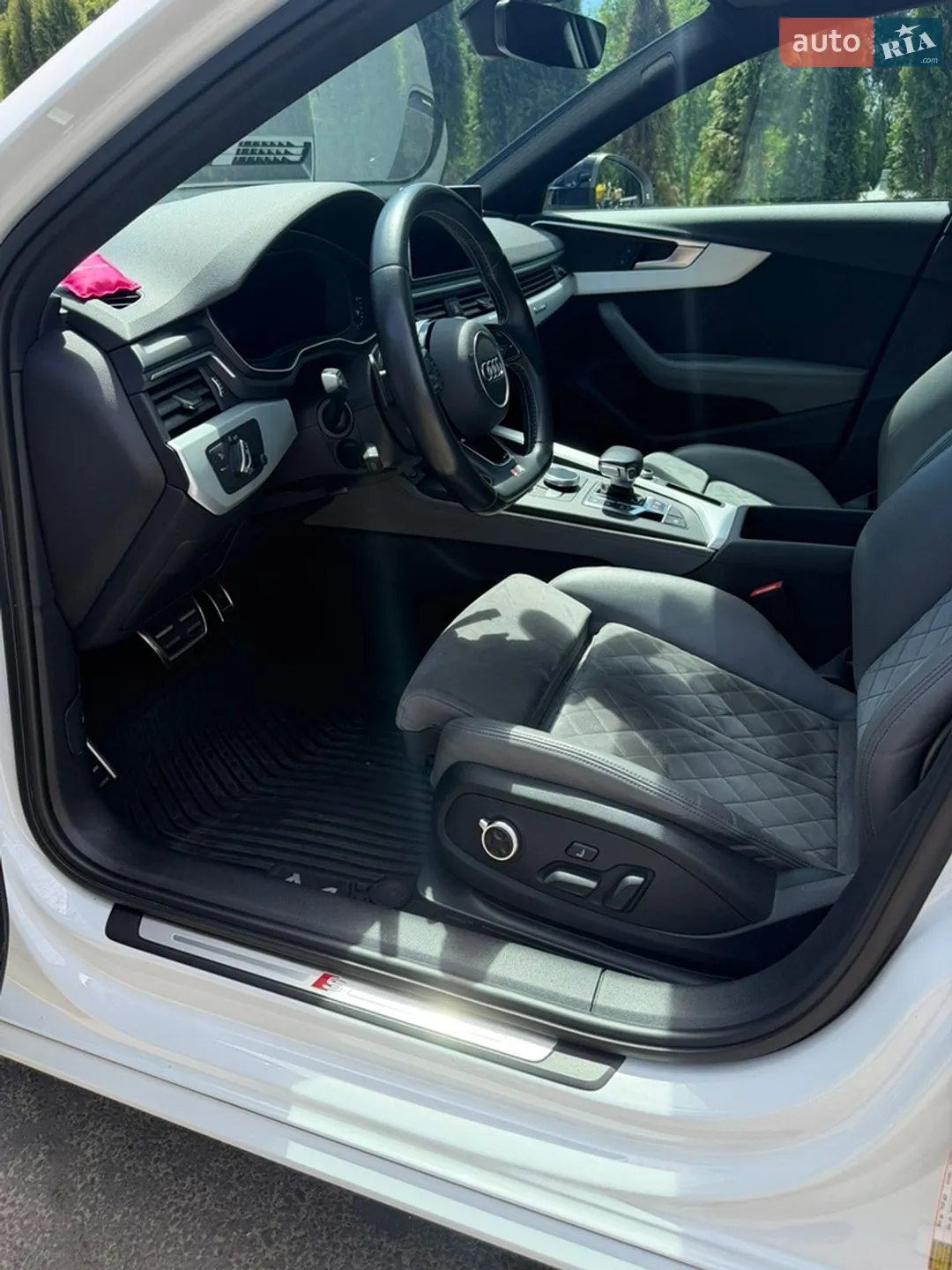 2019 Audi S4 - мініатюра 12