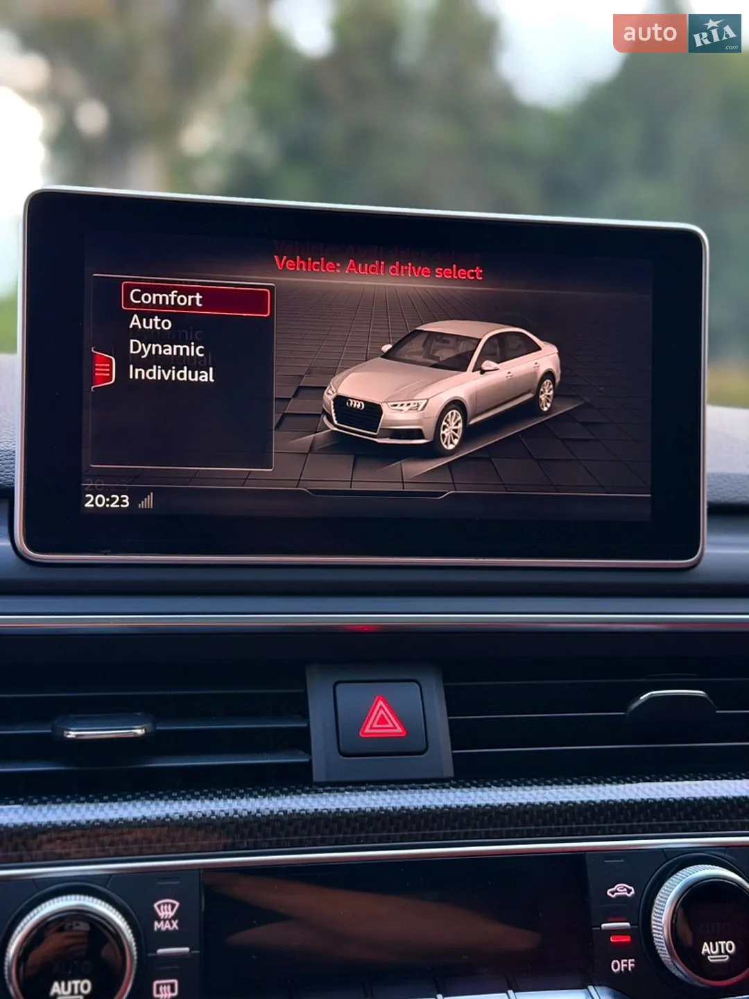 2019 Audi S4 - мініатюра 27