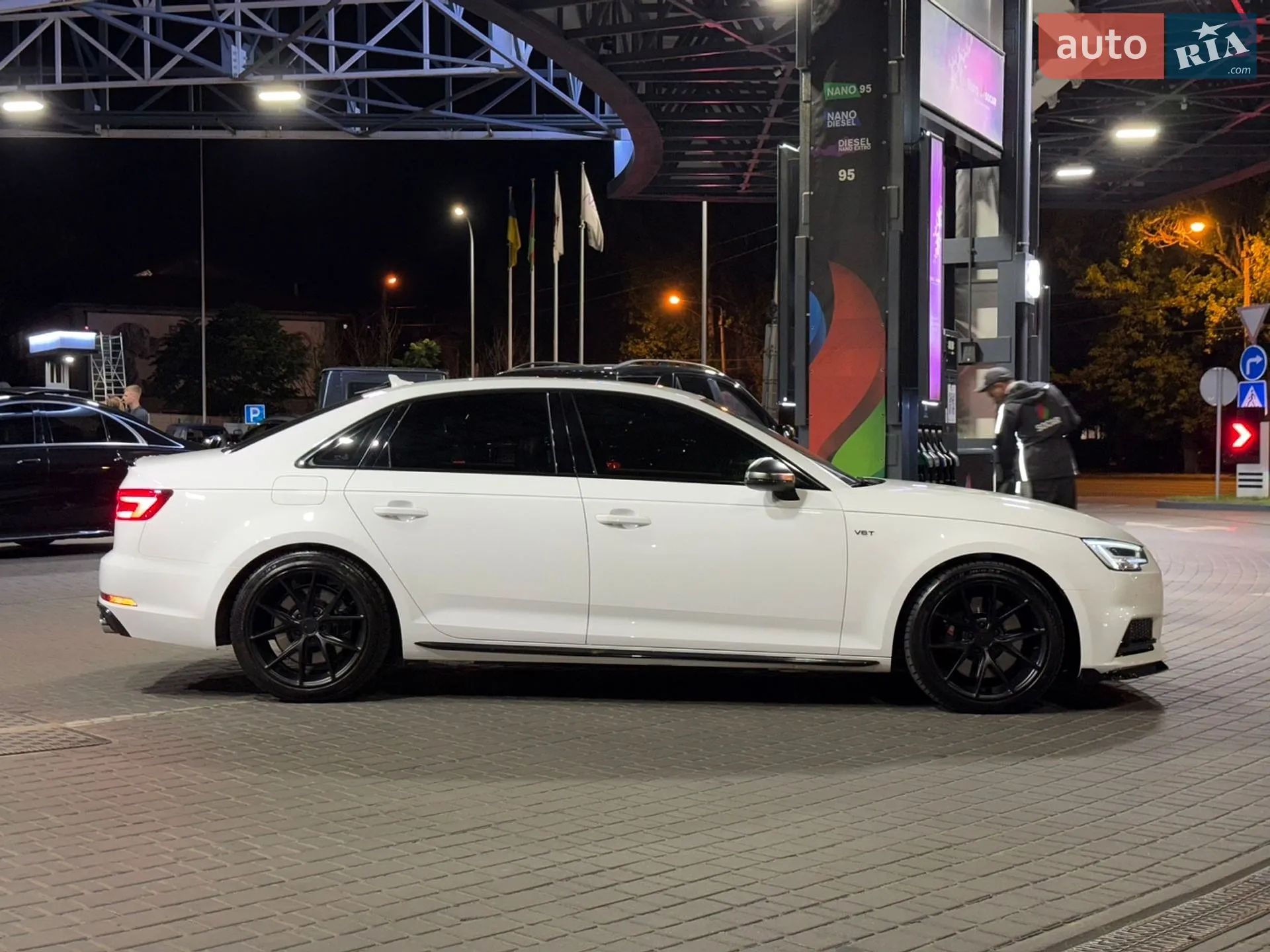 2017 Audi S4 - мініатюра 7