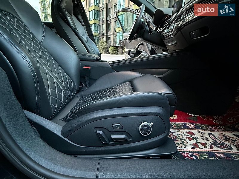 Седан Audi S4 2019 в Софіївській Борщагівці