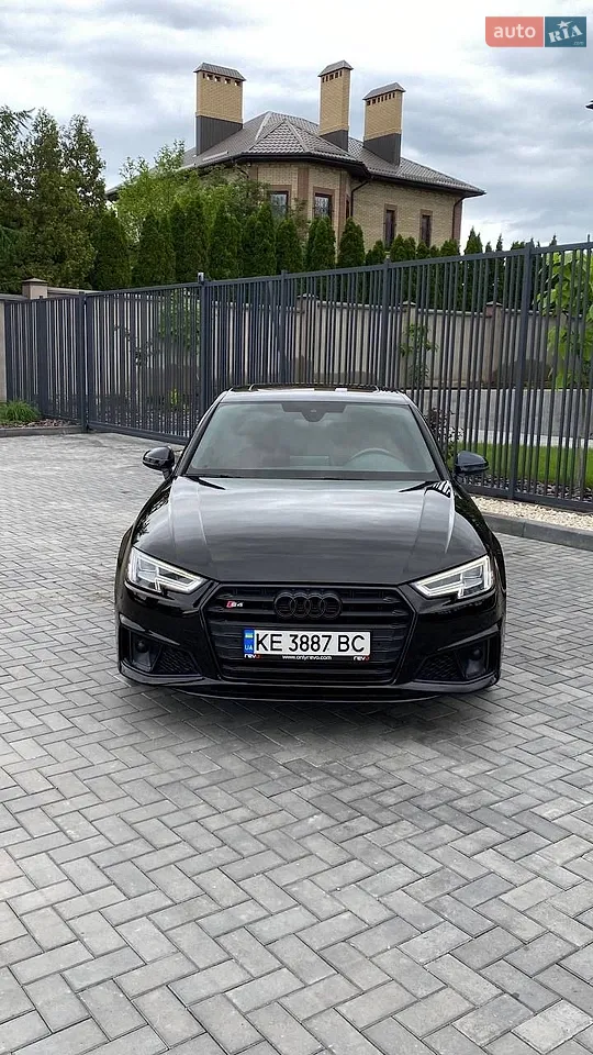 2019 Audi S4 - мініатюра 23