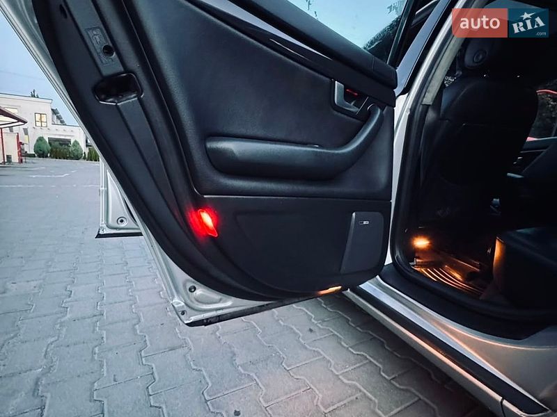 Седан Audi S4 2003 в Виннице
