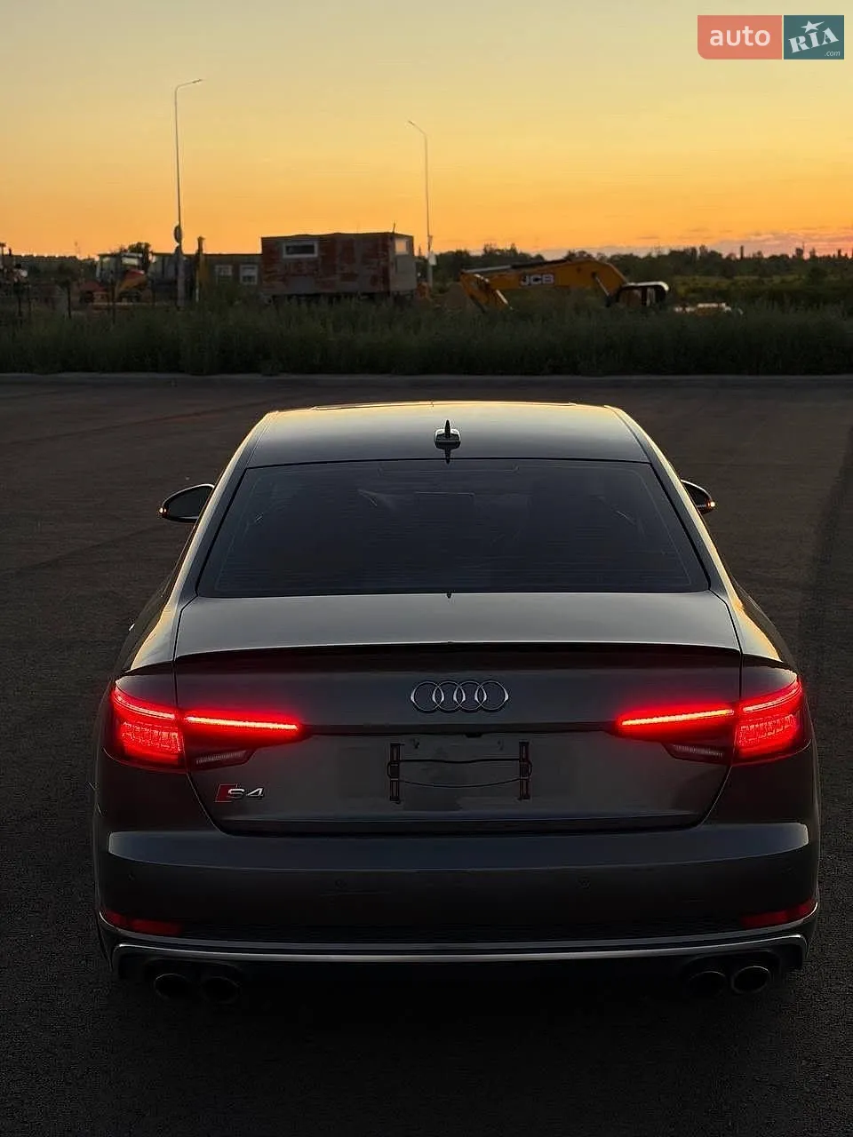 2017 Audi S4 - мініатюра 3