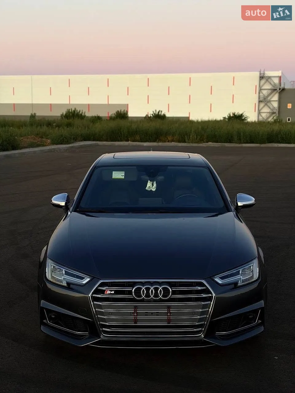 2017 Audi S4 - мініатюра 2