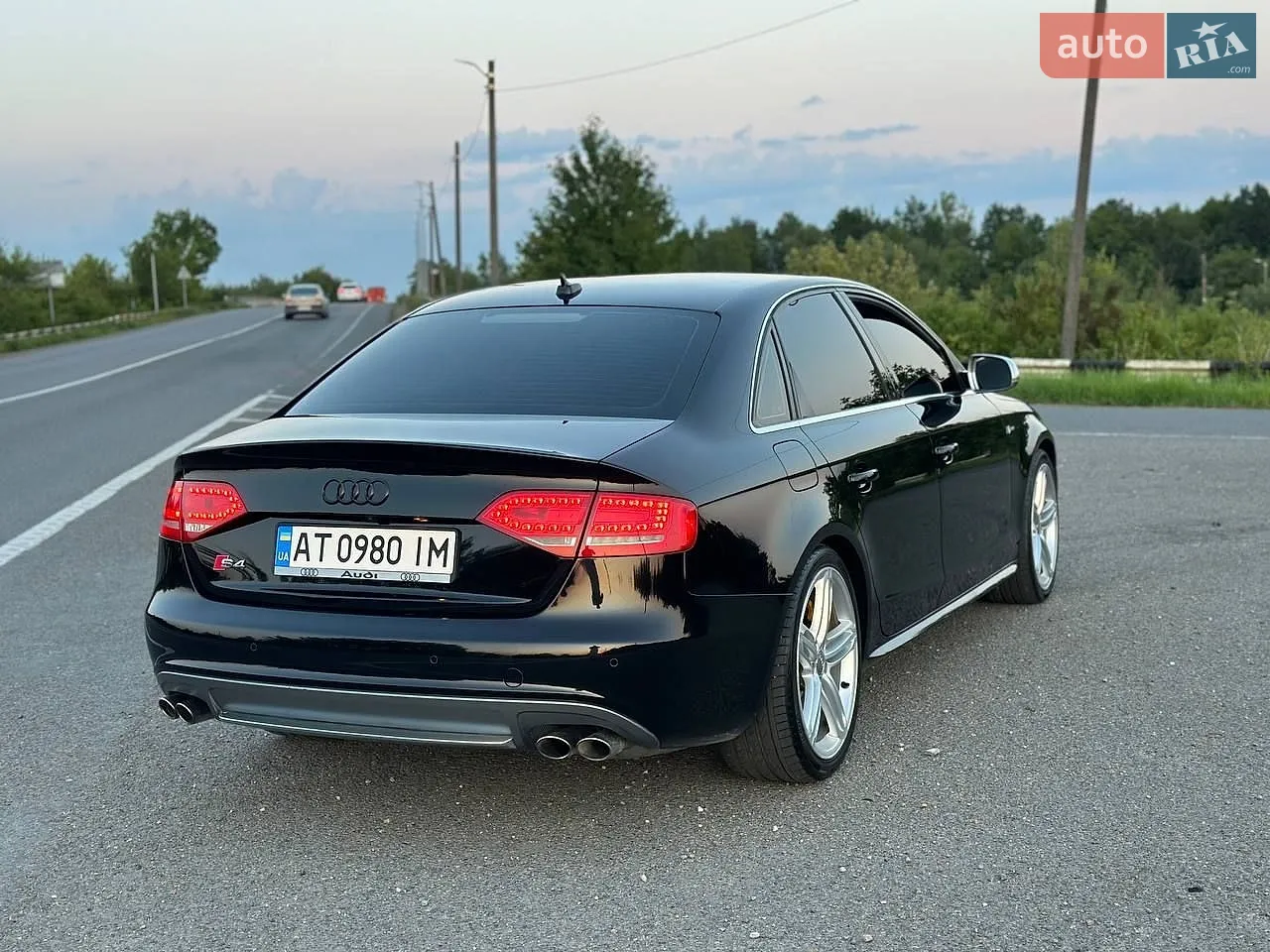 2011 Audi S4 - мініатюра 23
