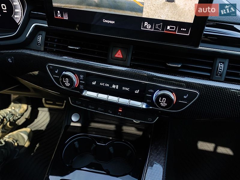 Седан Audi S4 2021 в Днепре
