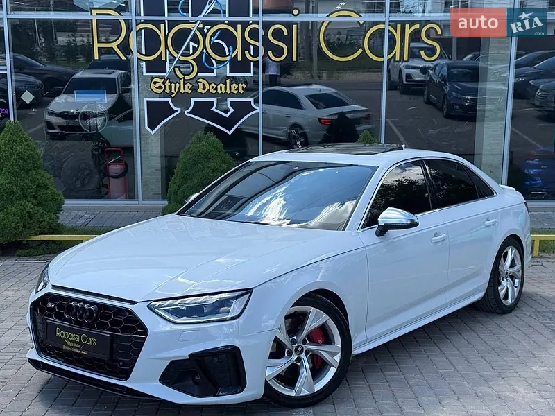 Audi S4