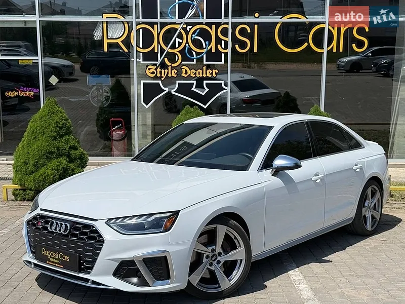 Audi S4