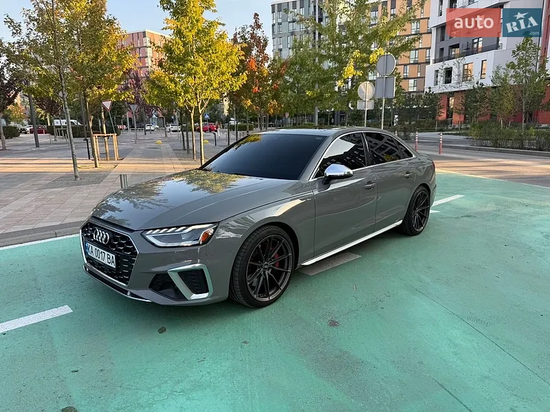 Audi S4 2020