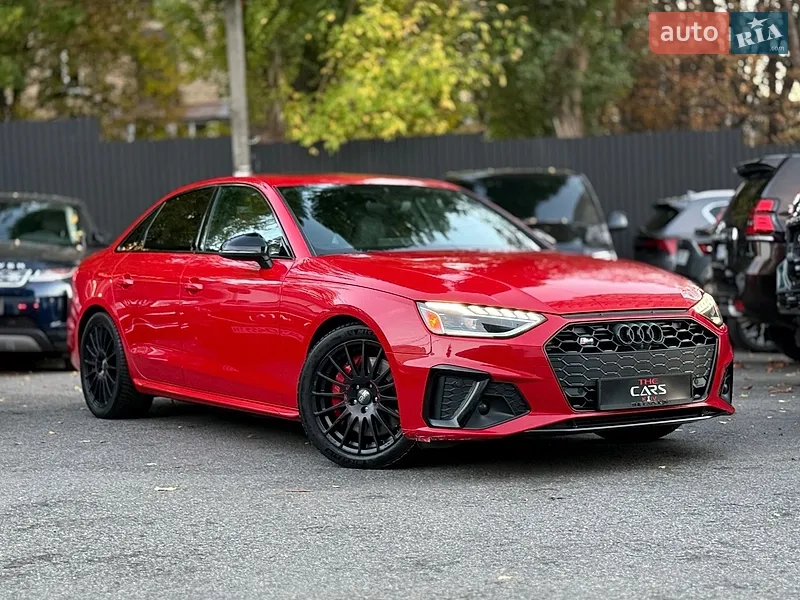Audi S4